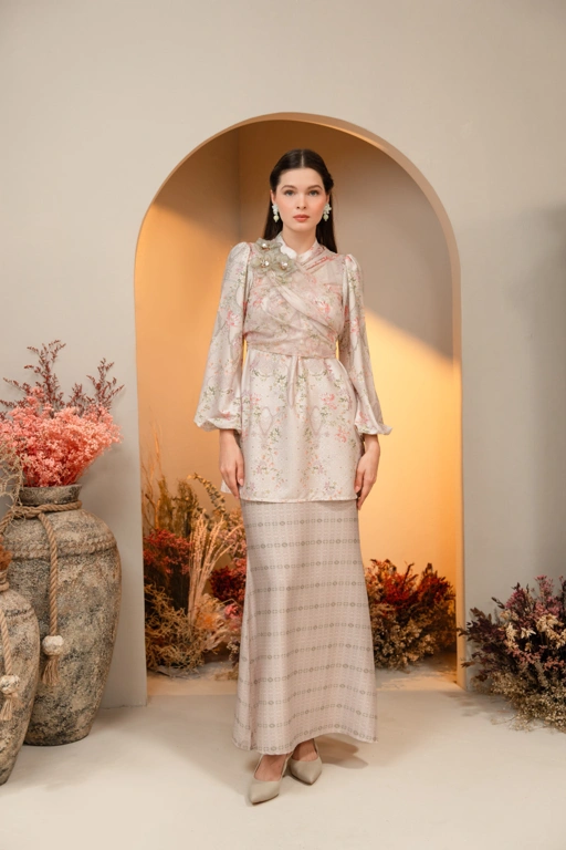 Image of PO Kayana Kurung in Pine Mist