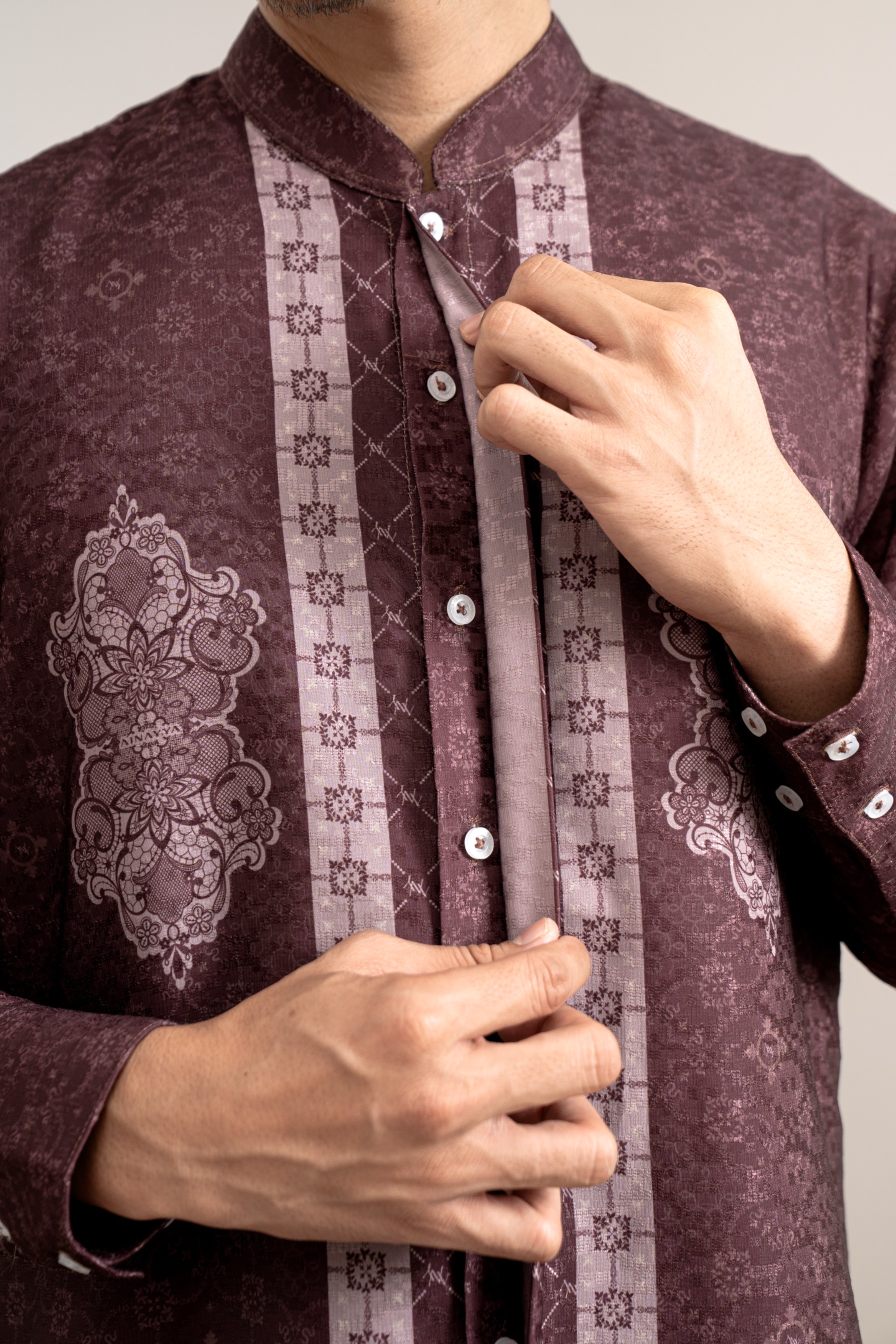 PO Omah Nenek Koko in Vintage Burgundy