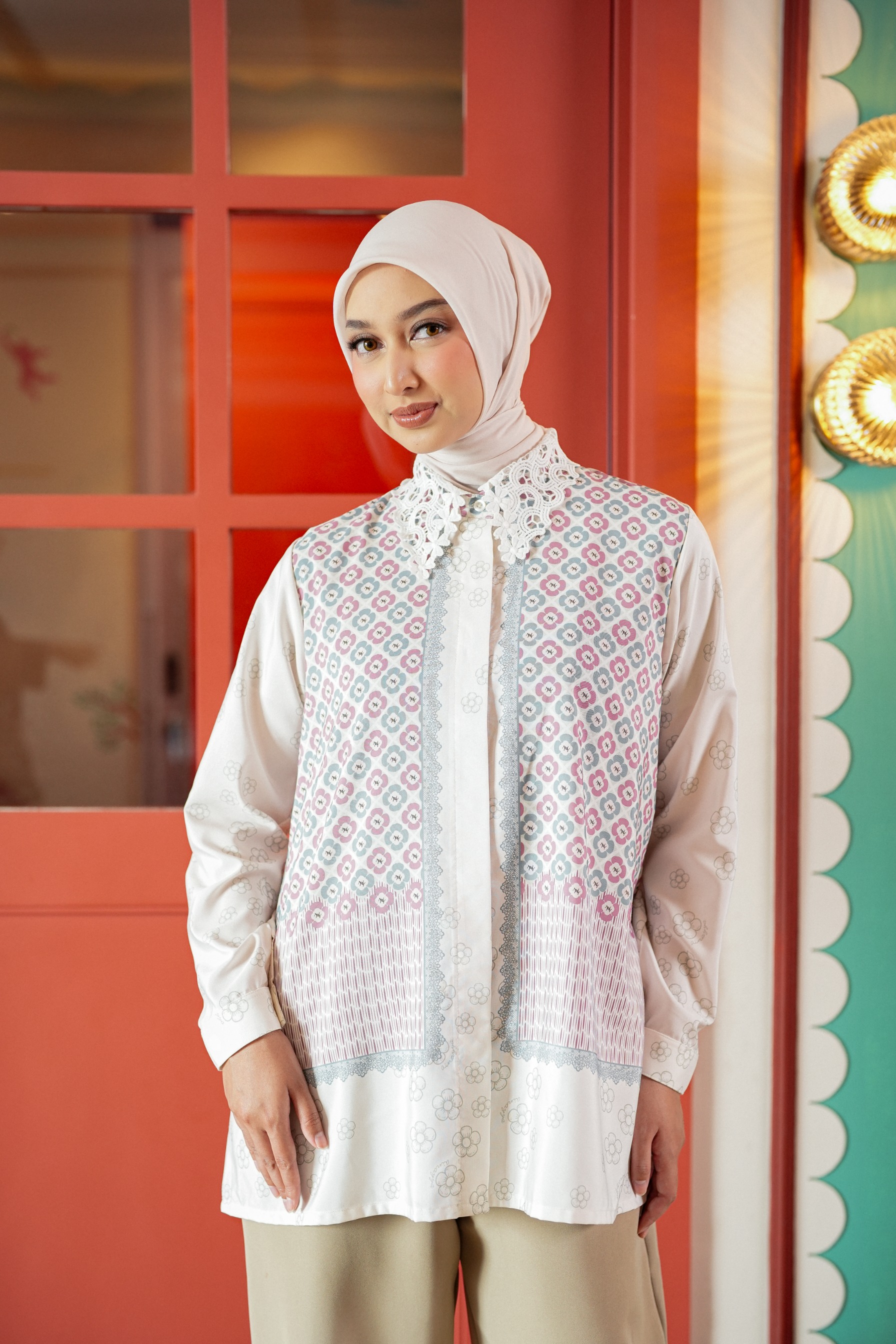 Elodie Blouse In Pink Rush