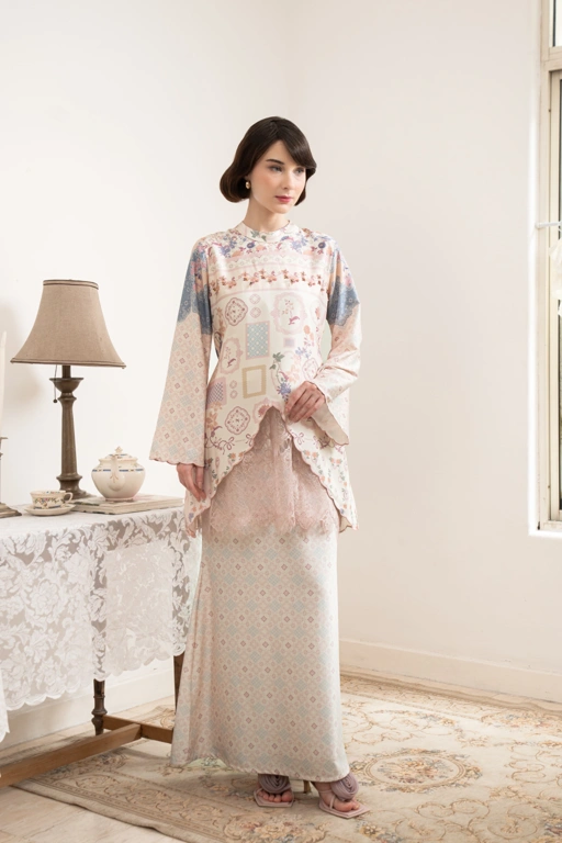 PO Omah Nenek Kurung in Blush Serenity