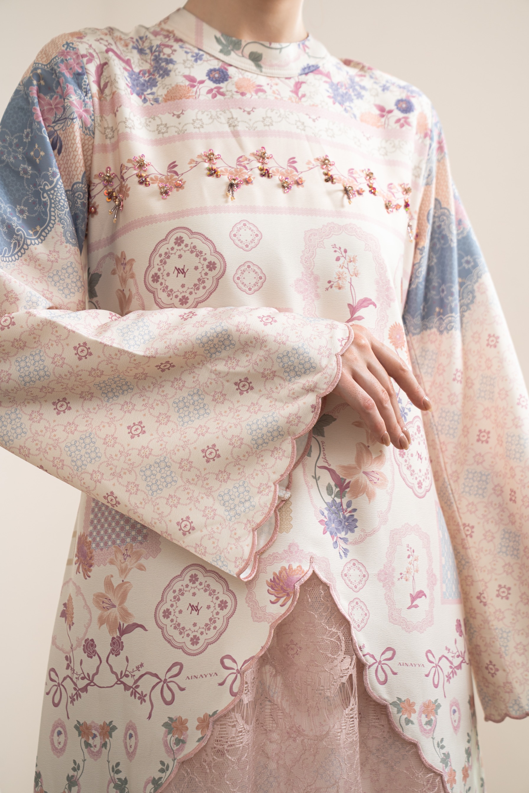 PO Omah Nenek Kurung in Blue Serenity