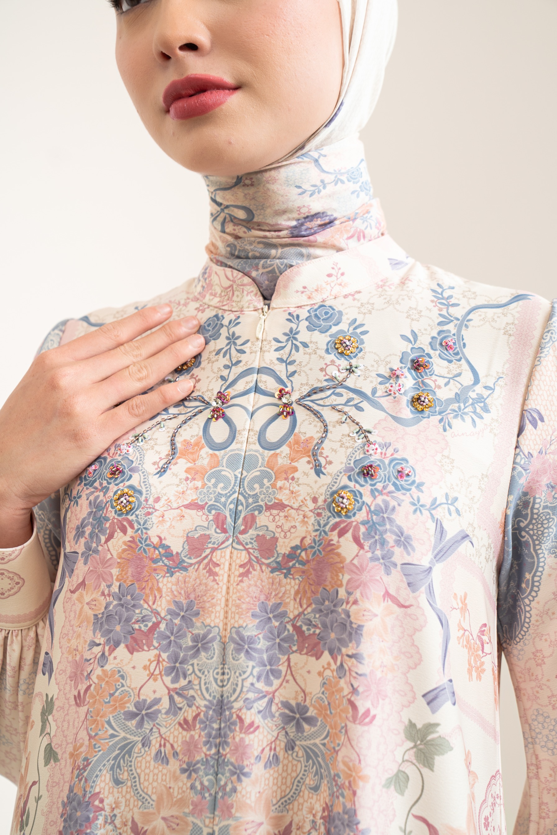 PO Omah Nenek Dress in Blue Serenity