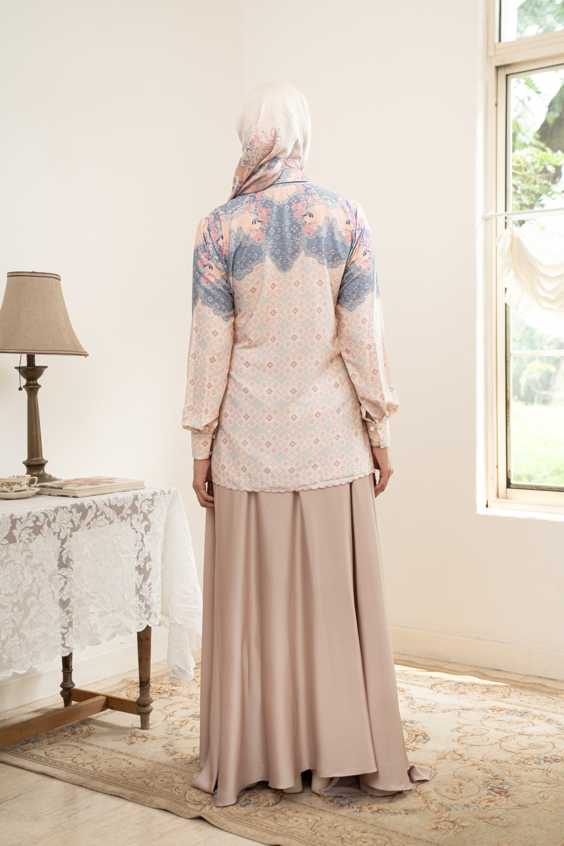 PO Omah Nenek Blouse in Blue Serenity