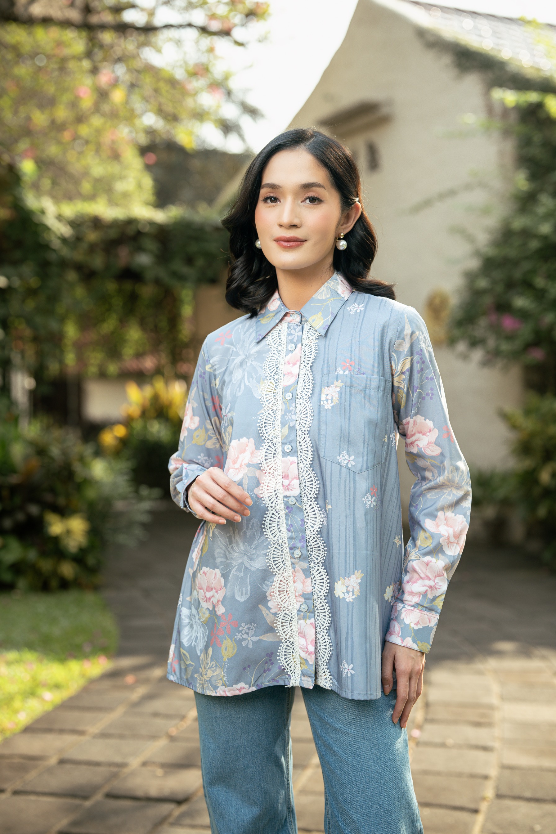 Bloom Shirt in Sky Blossom