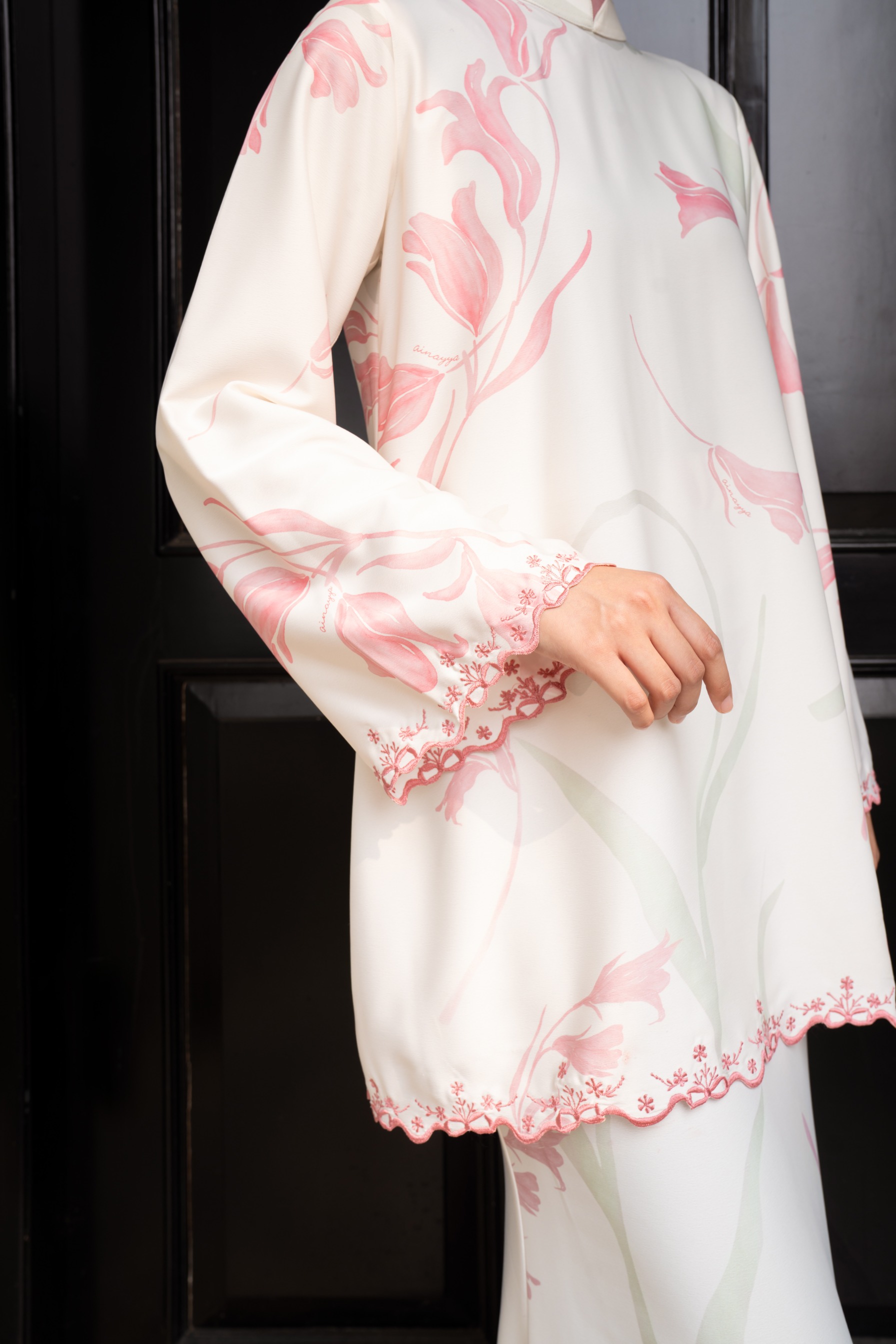 Lana Kurung in Blush Peony