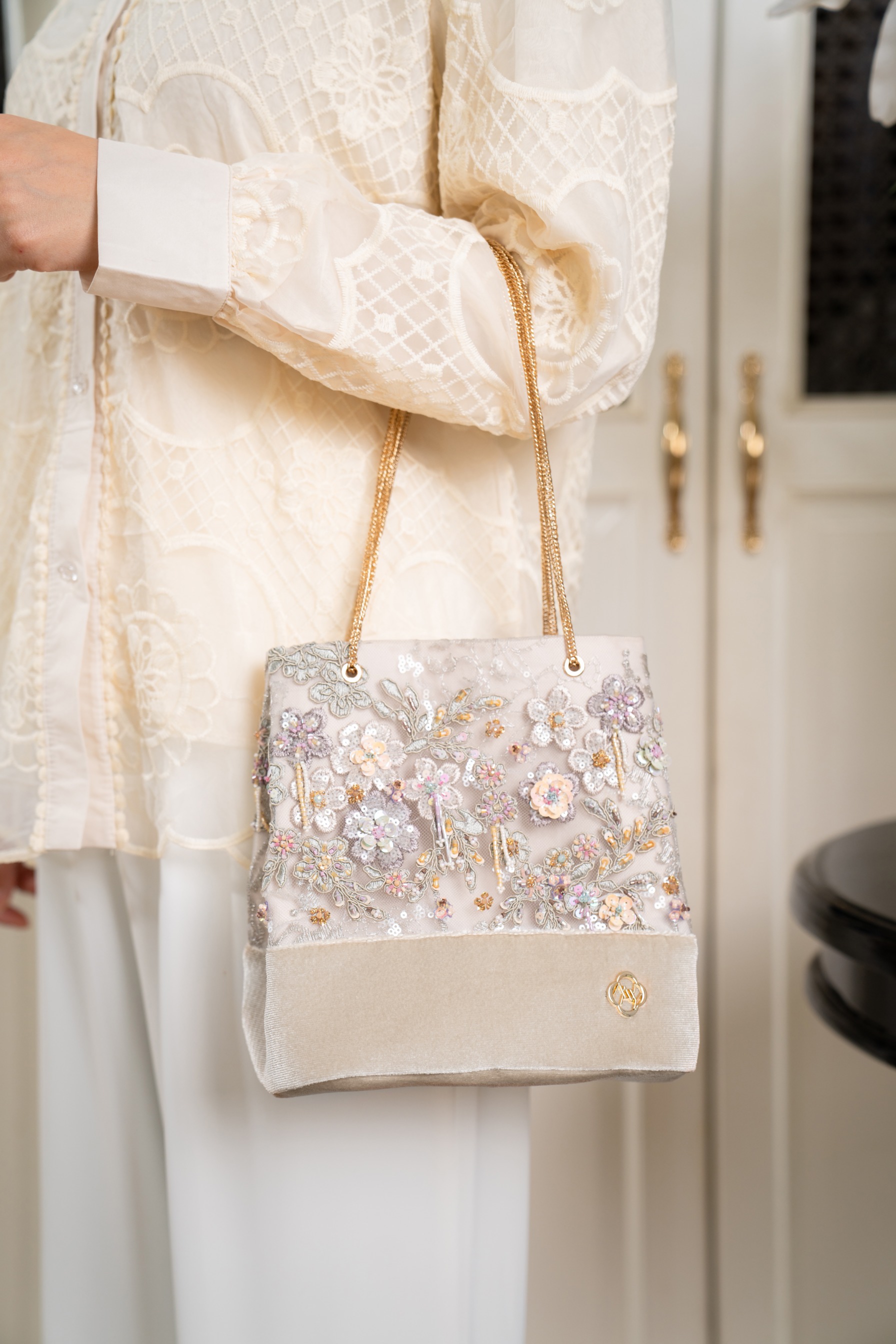 Rhea Bag in Turtle Dove