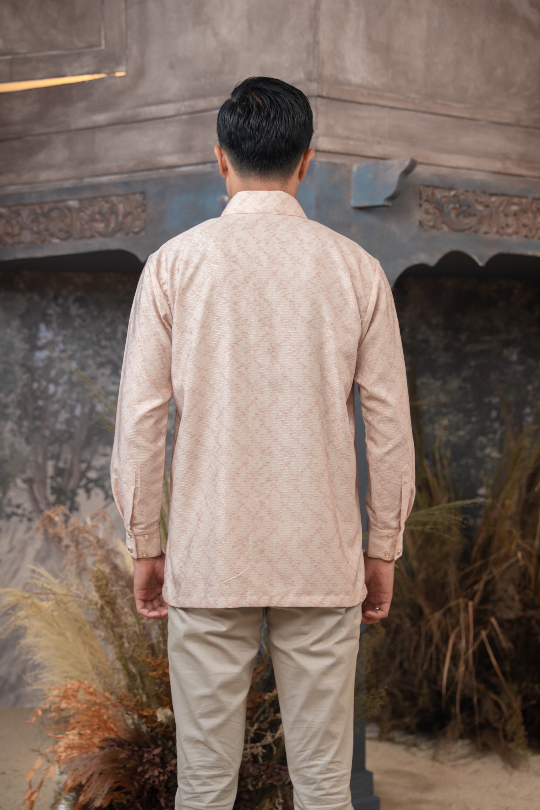 Meutia Shirt Men in Woodrose