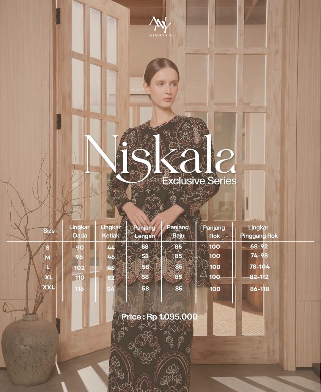 Niskala Kurung in Bloom