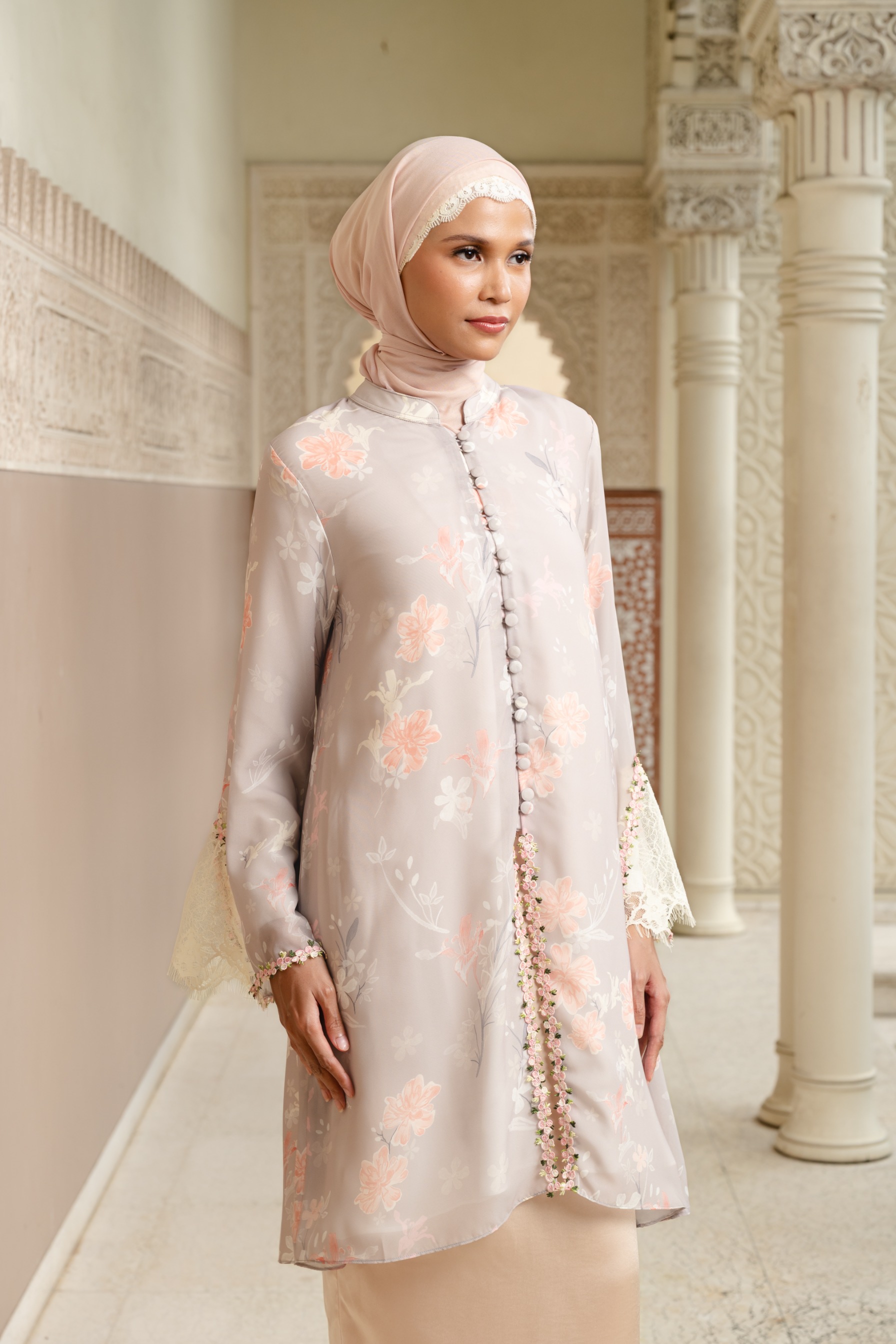 Zaleha Kurung in Moonflower
