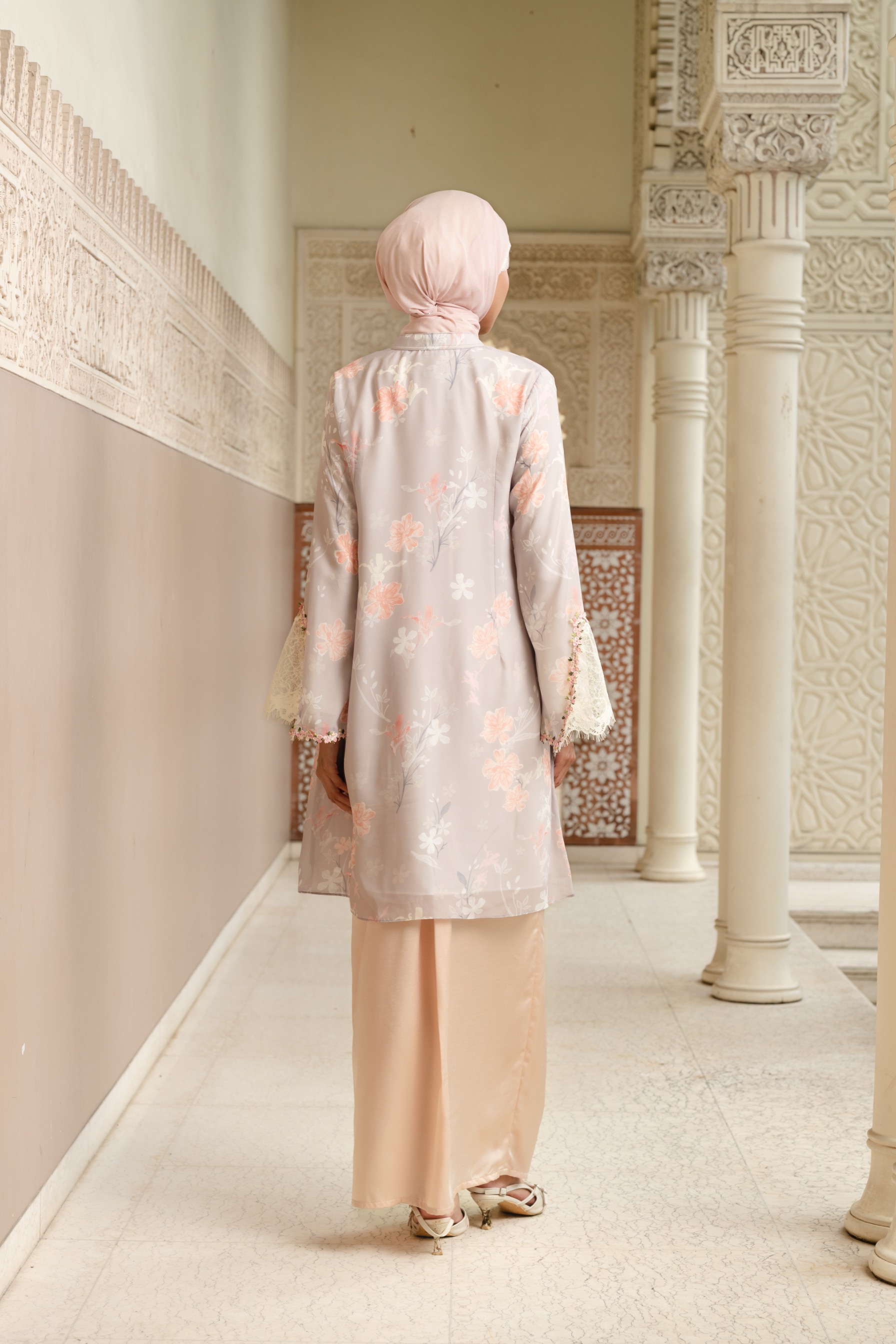 Zaleha Kurung in Moonflower