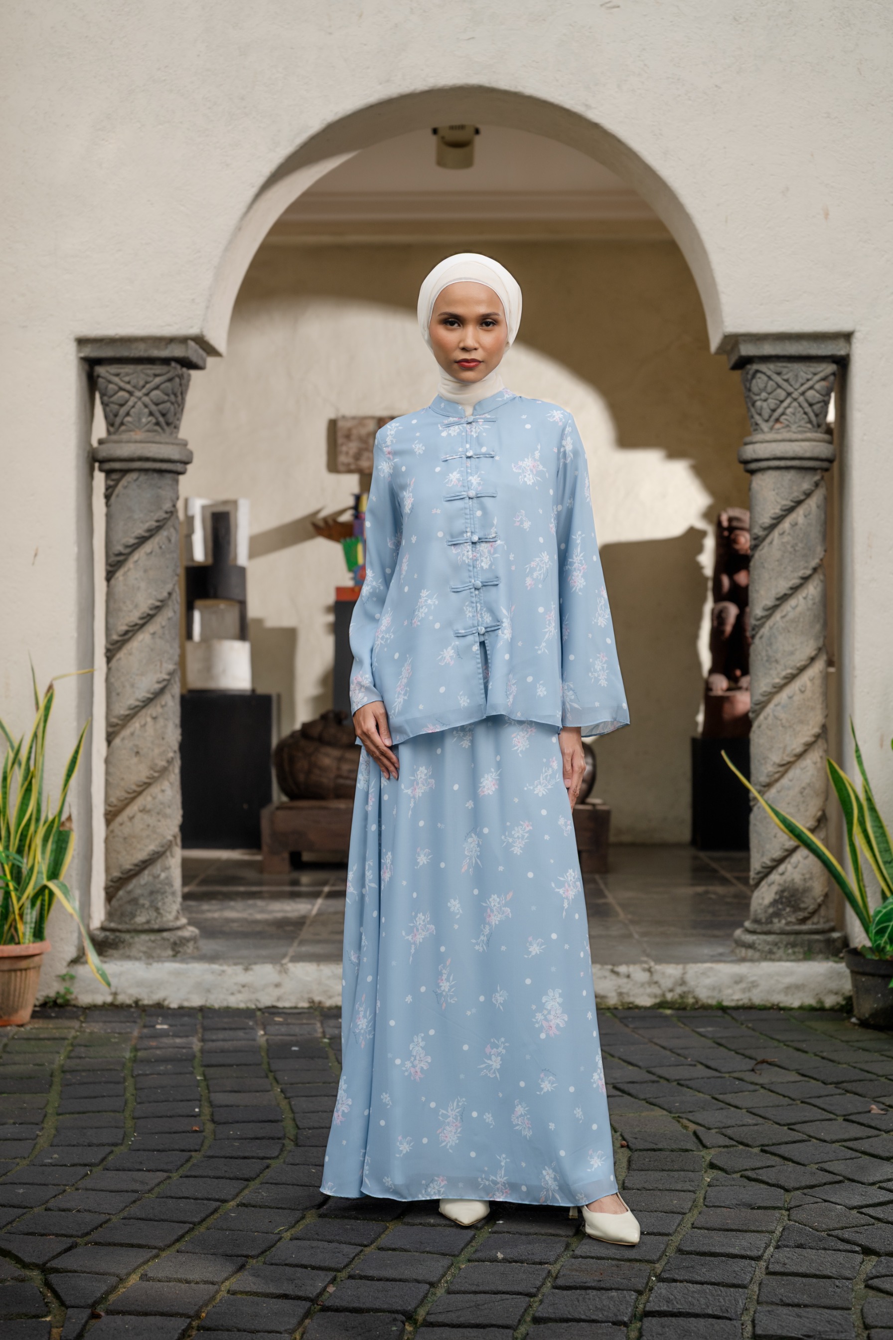 Aline Bloom Set in River Blue