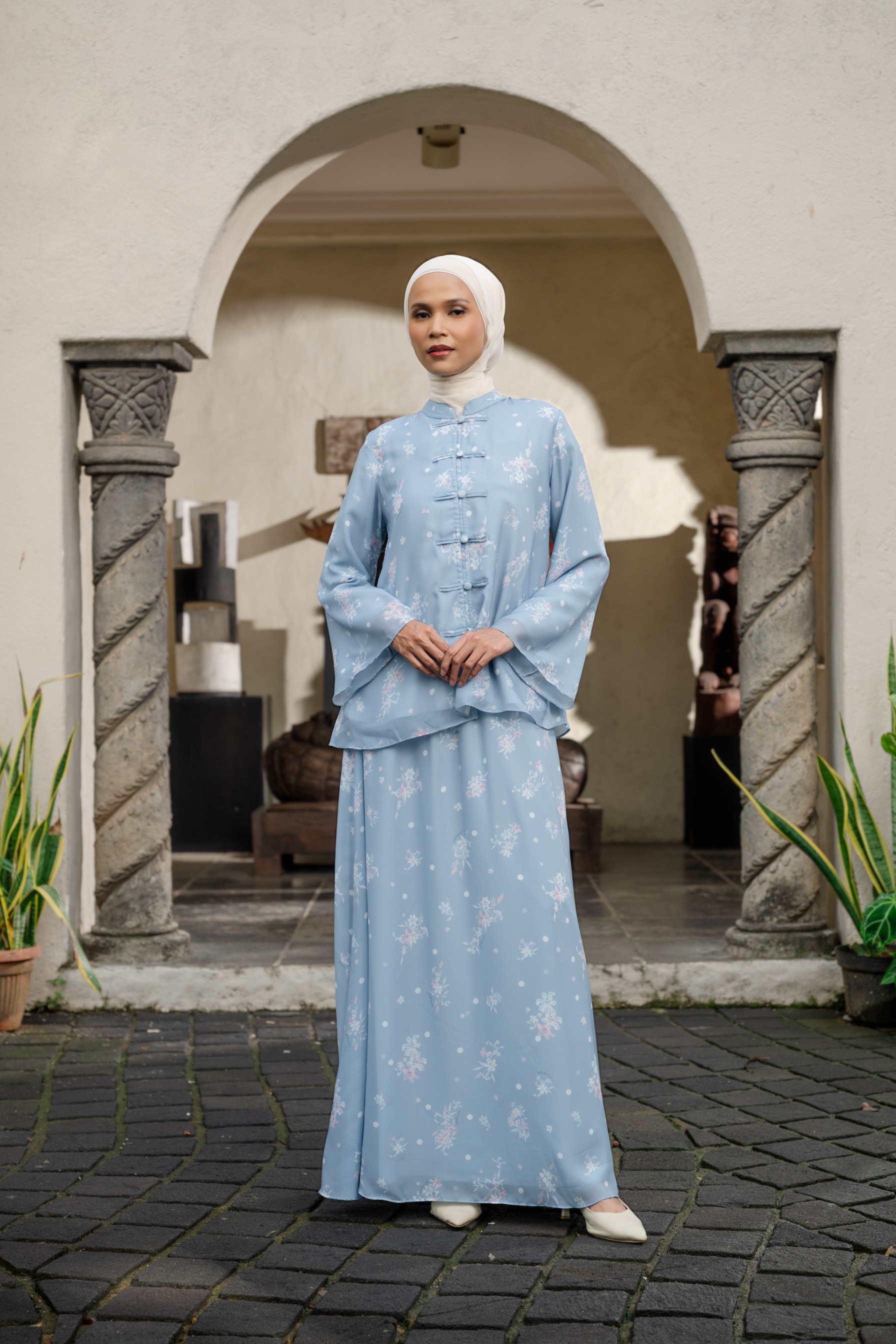 Aline Bloom Set in River Blue