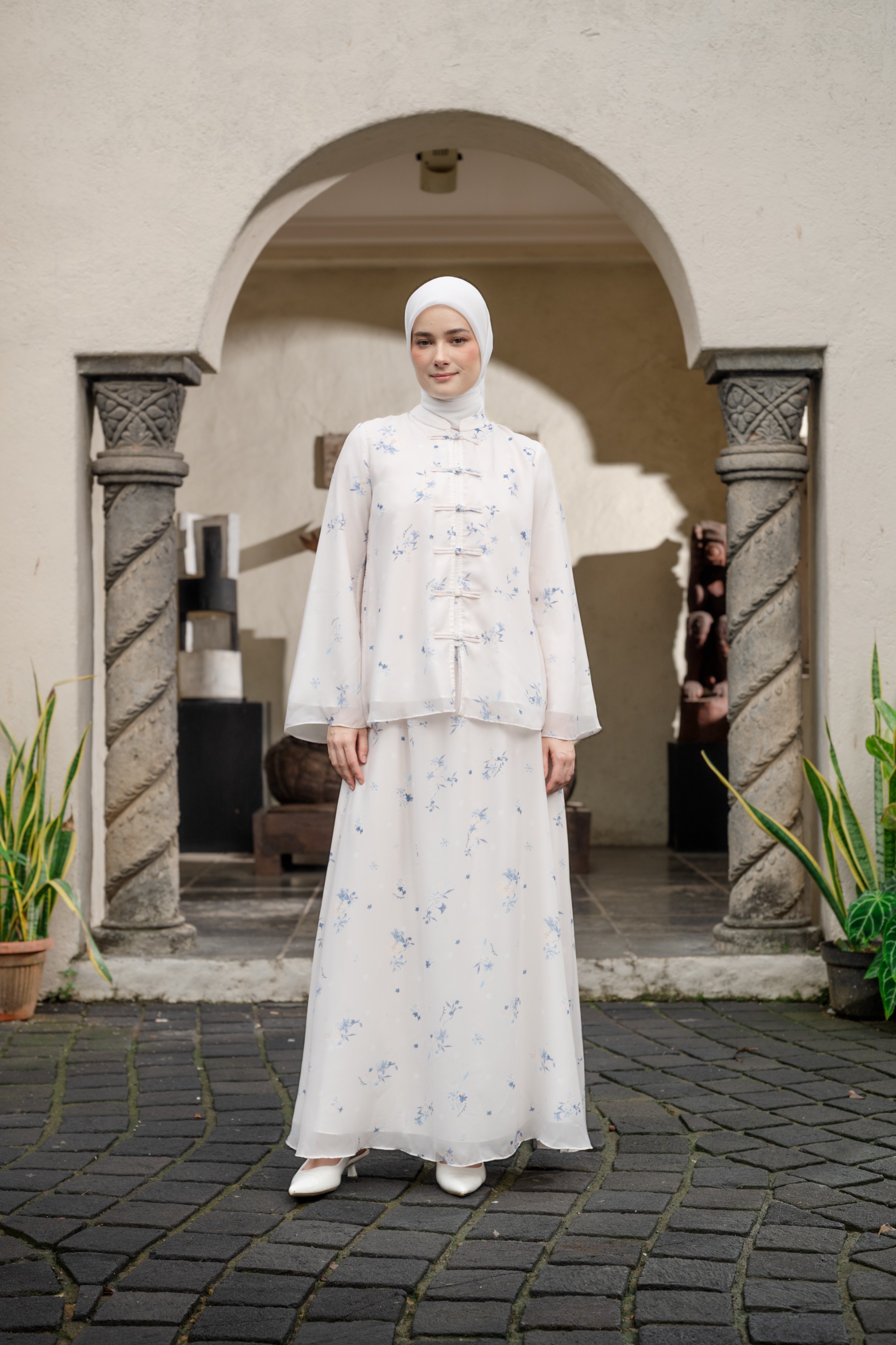 Aline Bloom Set in Cloud White