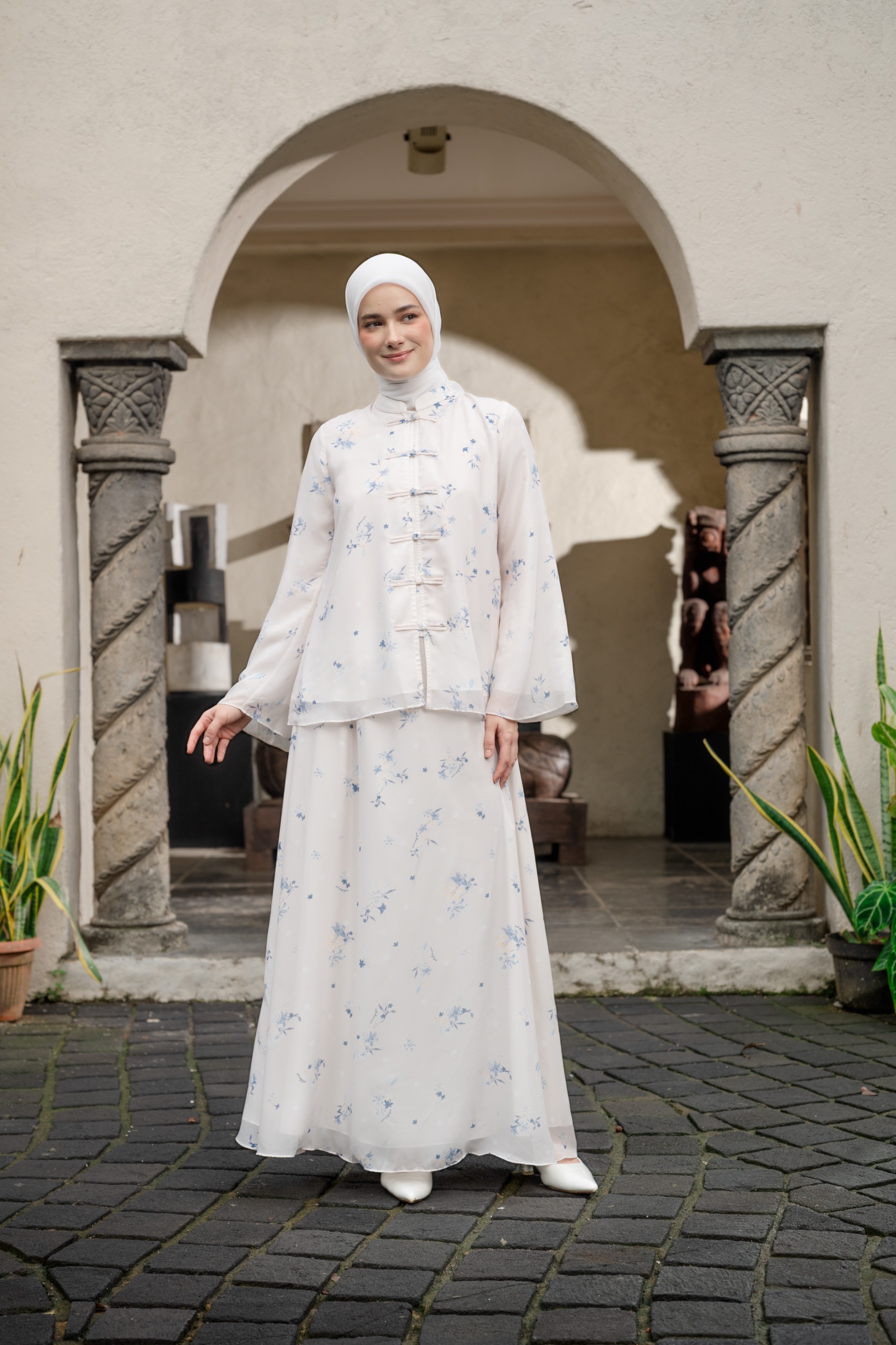 Aline Bloom Set in Cloud White