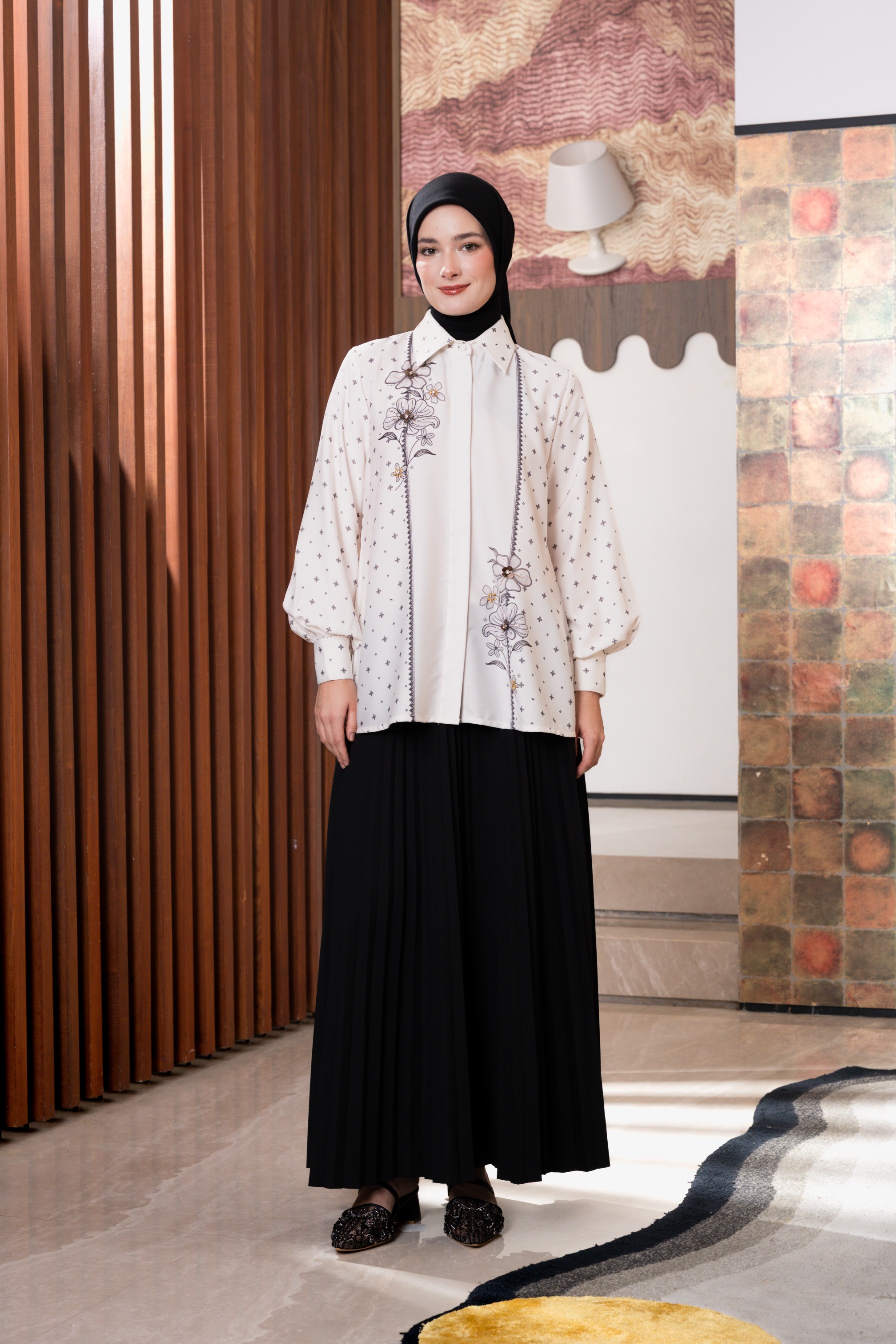 Althea Blouse in Dark Onyx