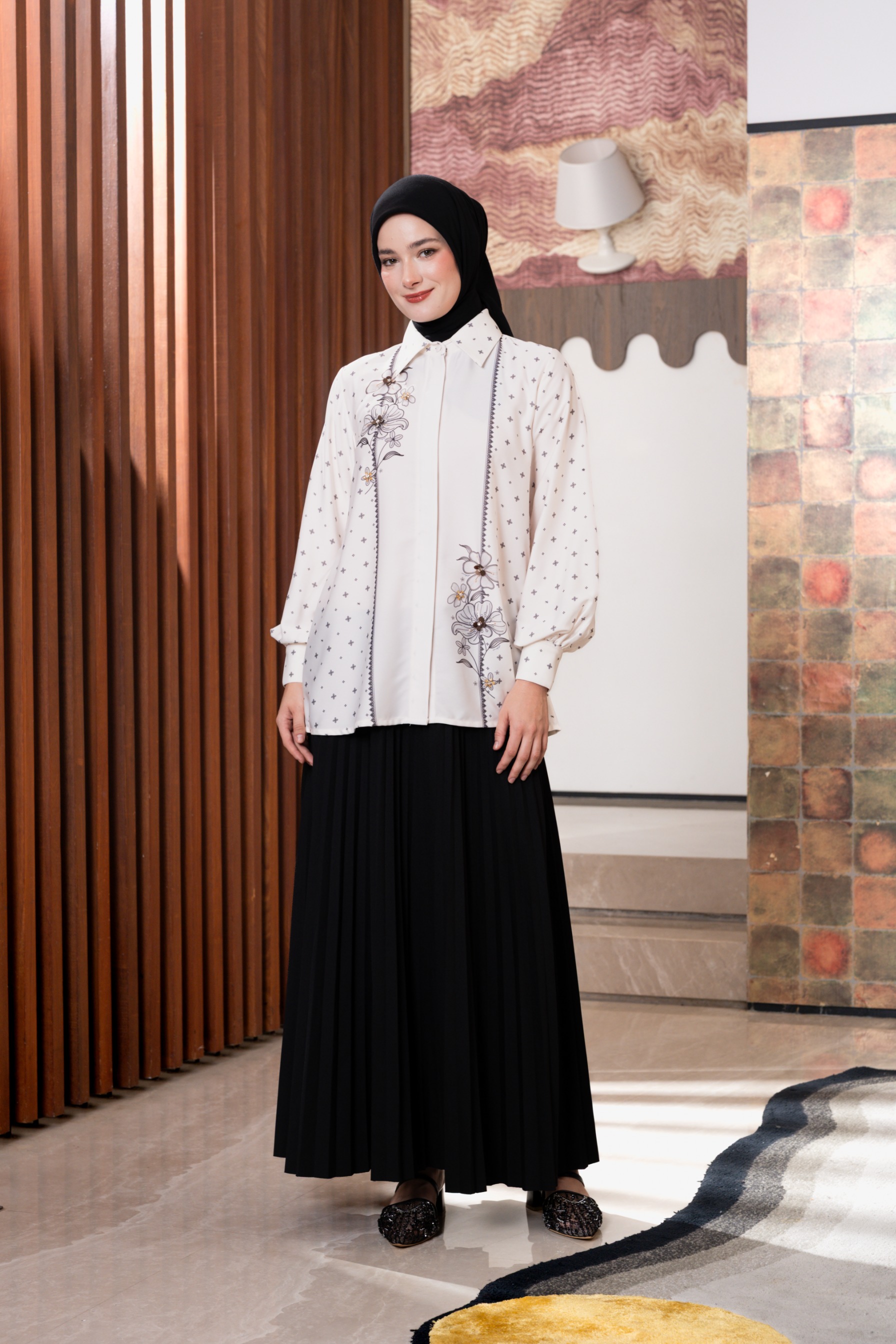 Althea Blouse in Dark Onyx