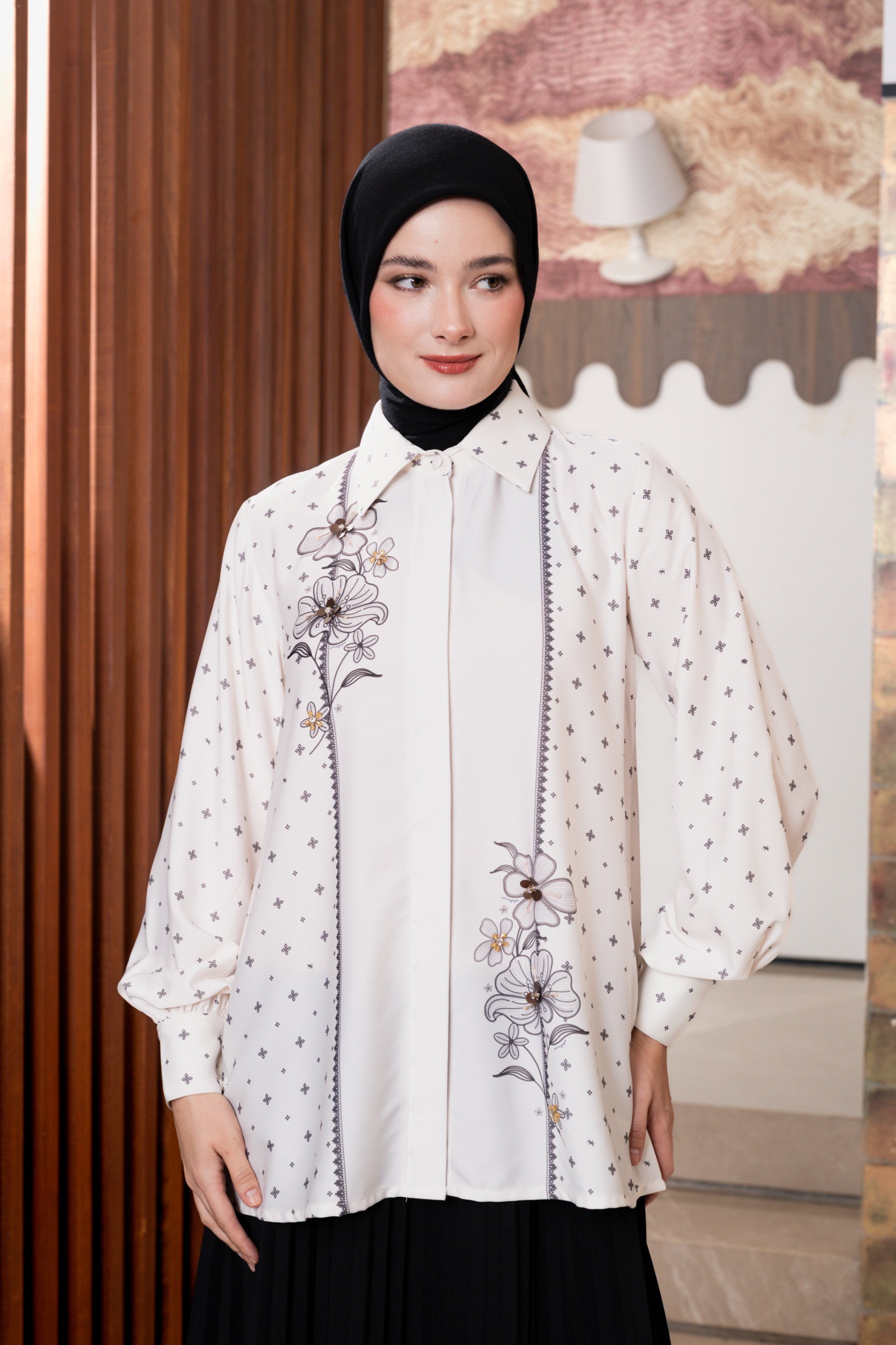 Althea Blouse in Dark Onyx