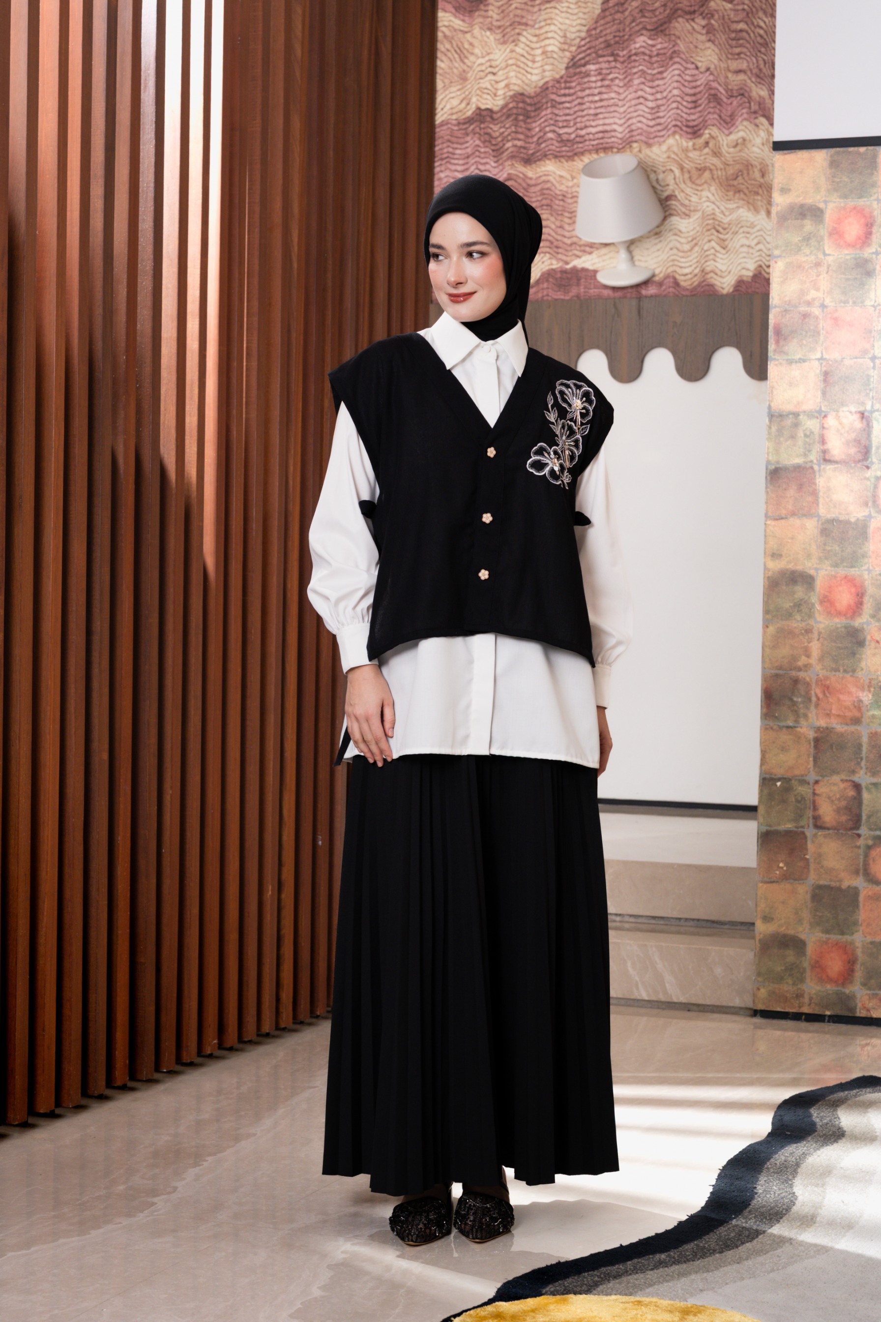 Kaia Set In Armor Black