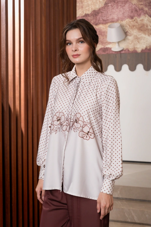 Alyssa Blouse in Velvet Rouge