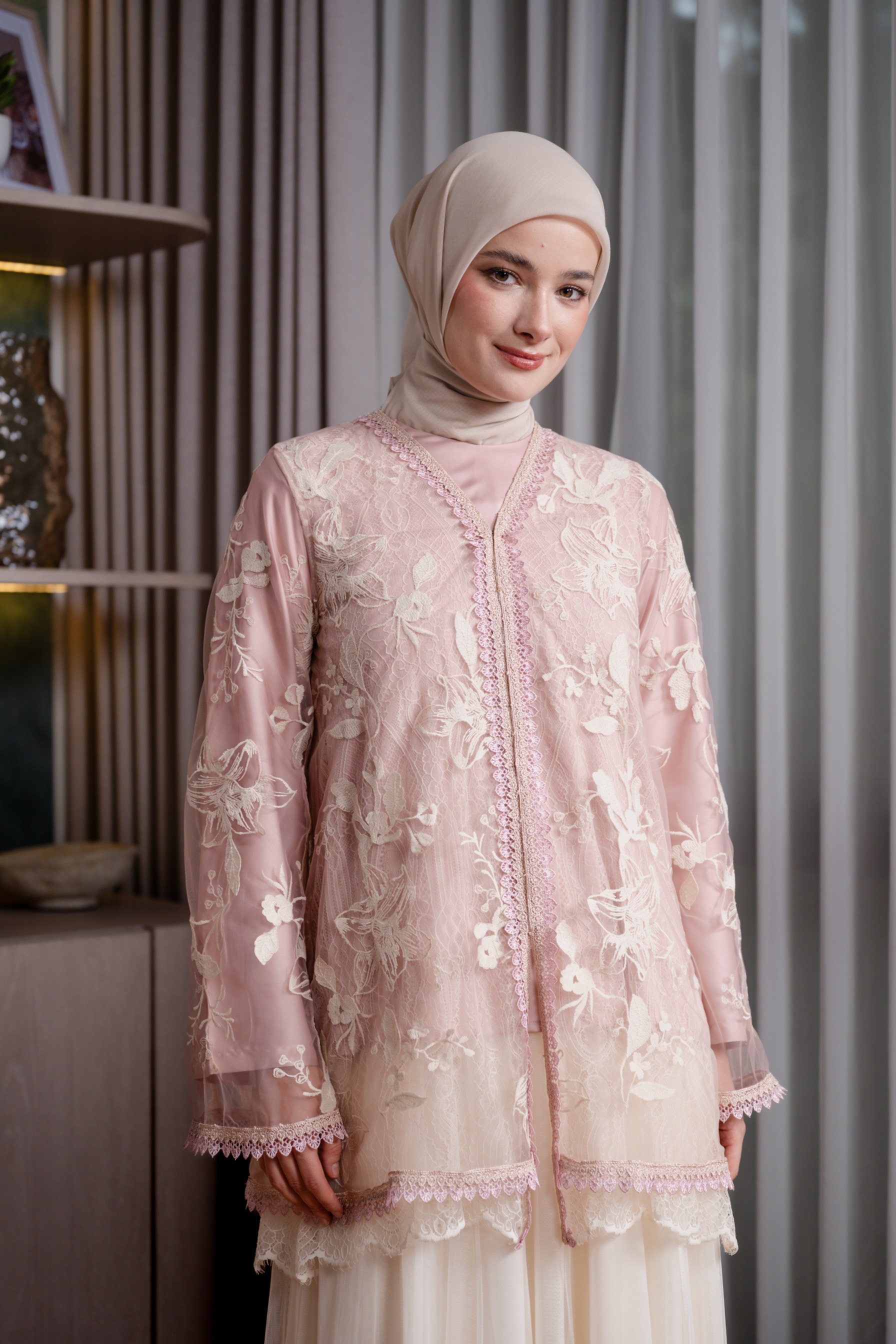 Elyse Set Outer in Rose