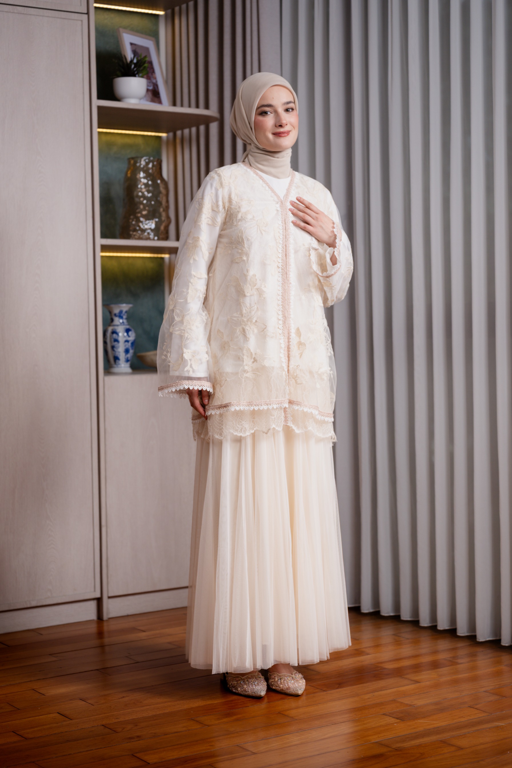 Elyse Set Outer in Ivory