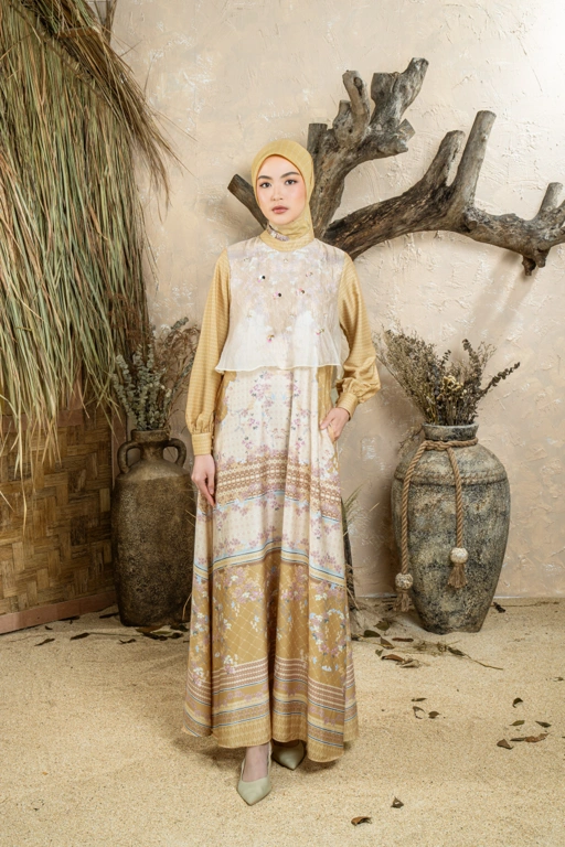 Image of PO Imara Dress In Honey Glow