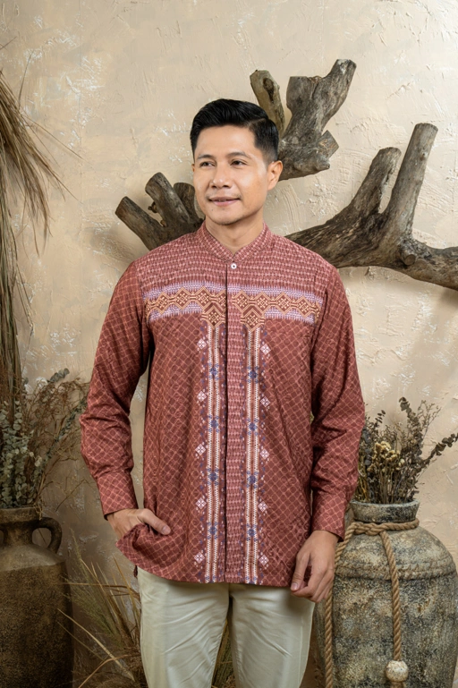 Image of PO Imara Koko in Russet Maple