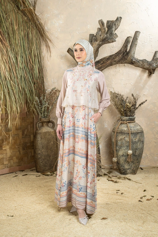 Image of PO Imara Dress In Light Sand
