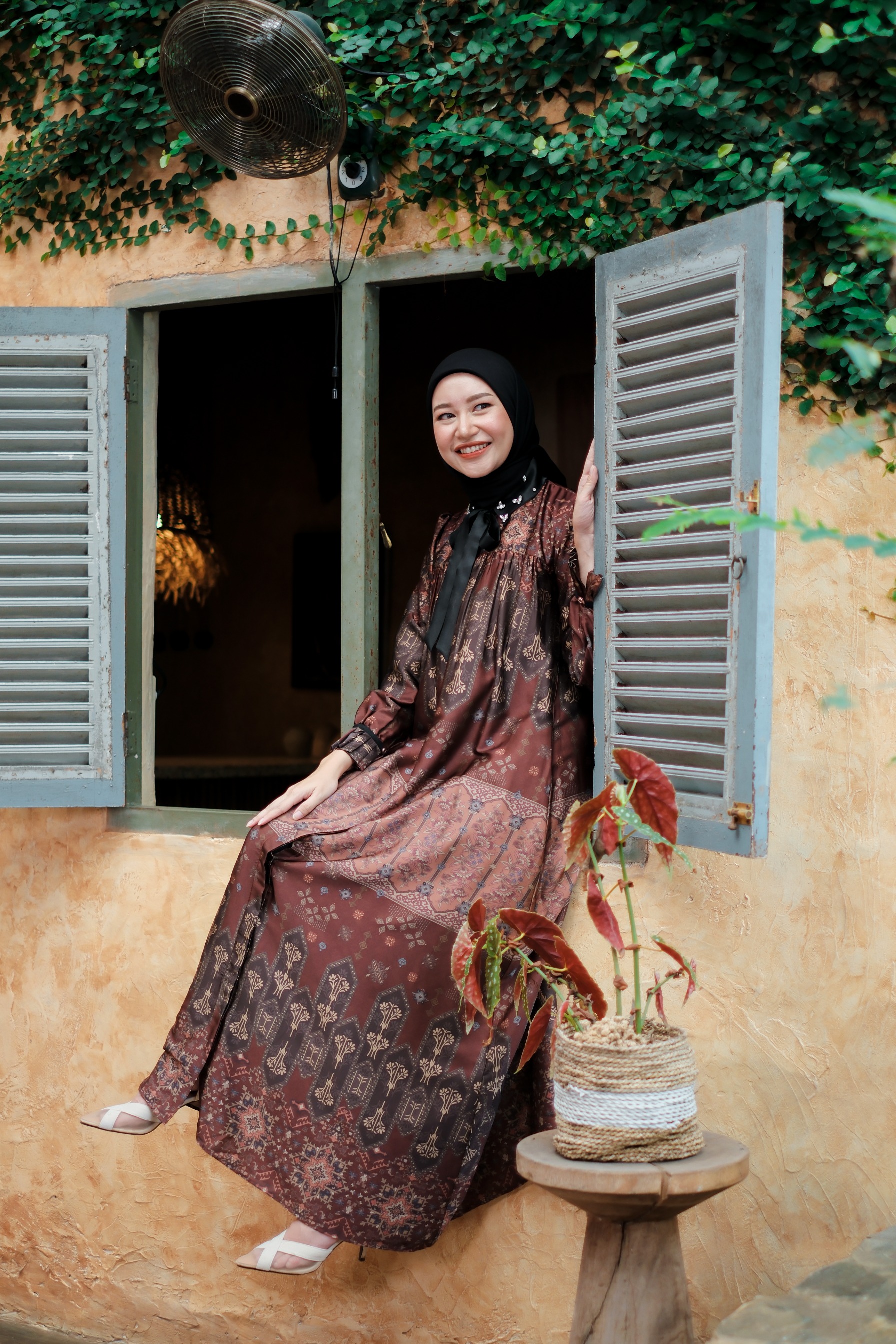 Gamila Dress in Brunette