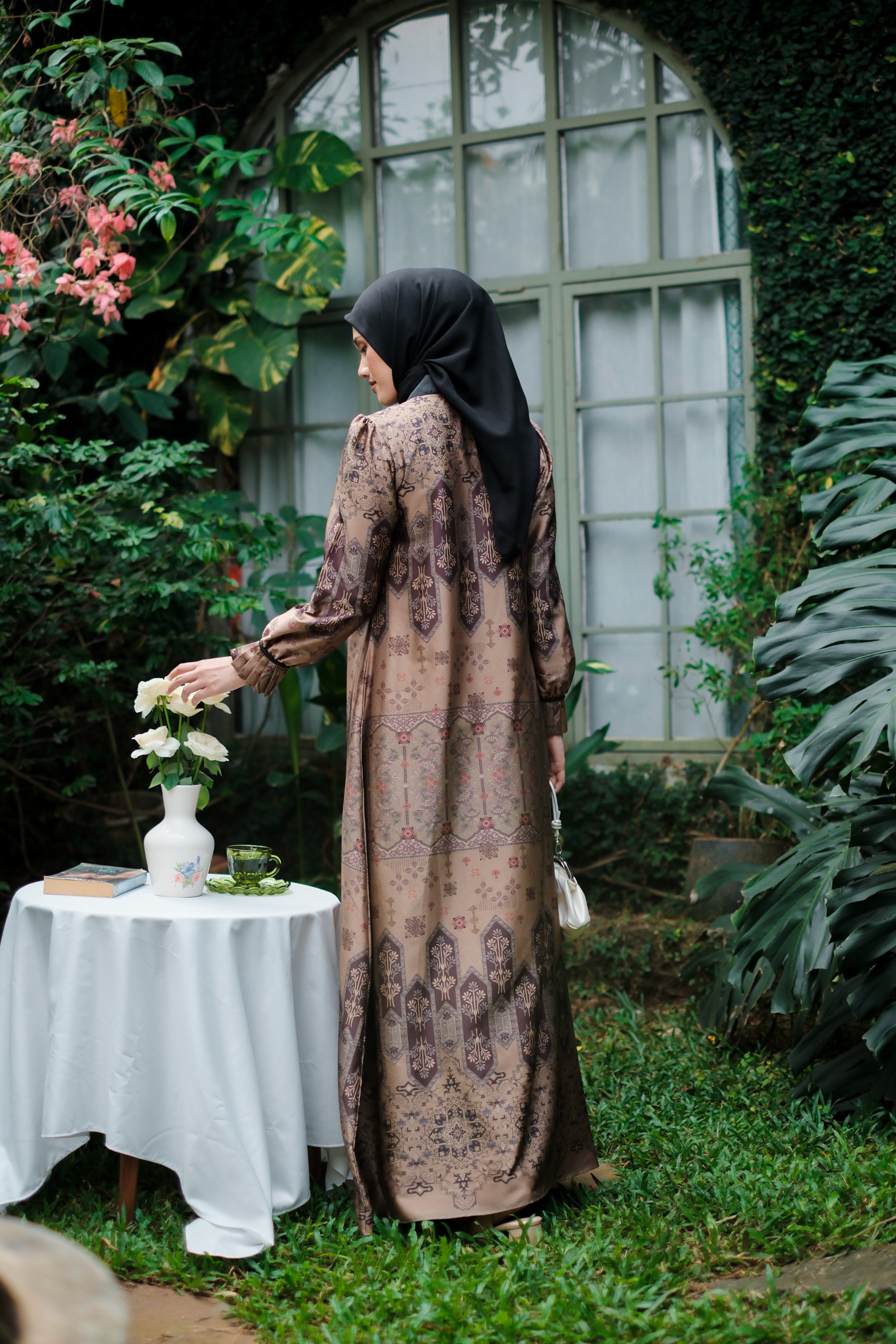 Gamila Dress in Champagne Gold