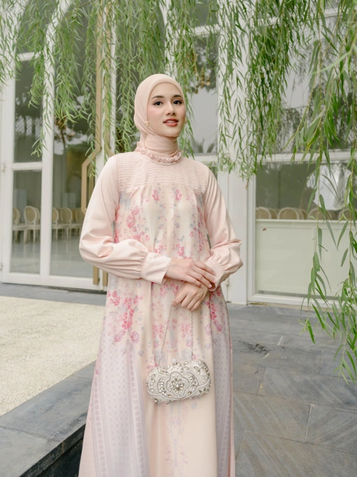 Image of PO Juwita Dress in Butter Cream
