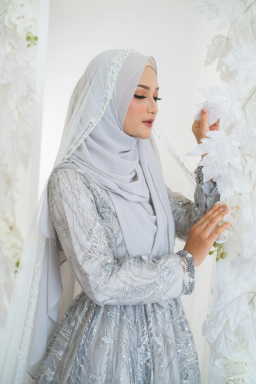 Image of Arkana+veil noura