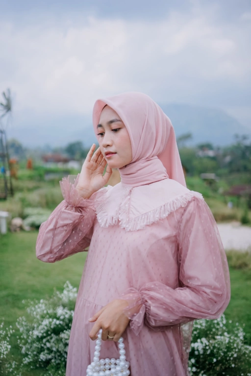 Image of Jonna outer