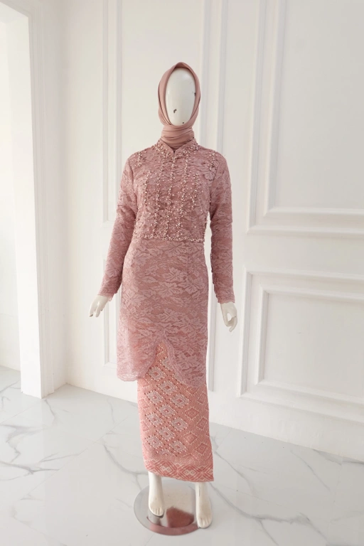 Image of Danisha kebaya