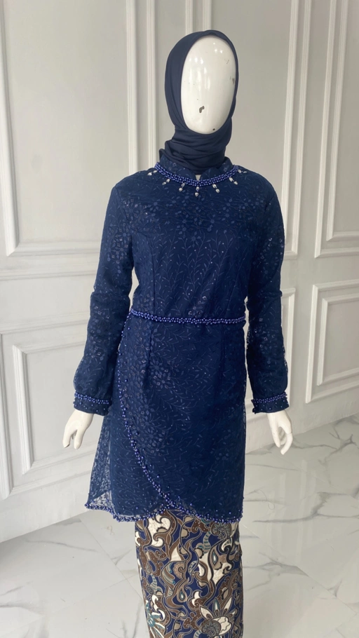 Image of Disya kebaya