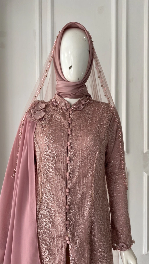 Image of Shesa kebaya