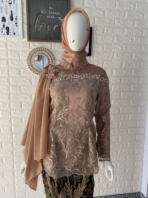Image of Syadia kebaya