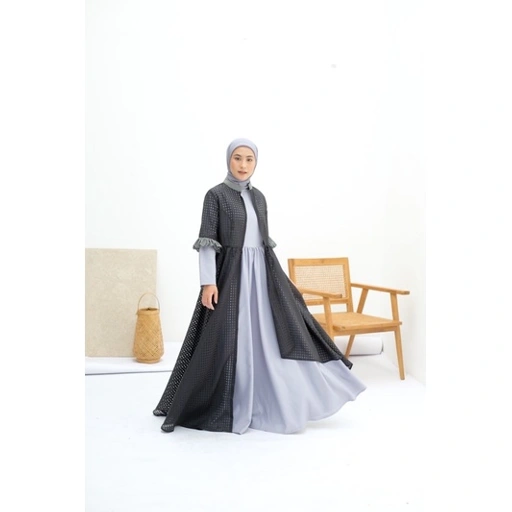 Image of Asymetric set