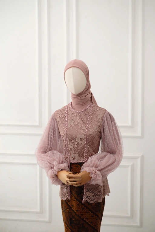 Image of Nadhira kebaya