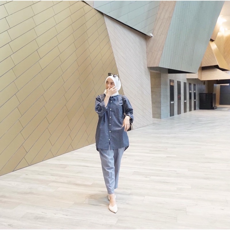 Alesha navy square oversized shirt MARVSHE