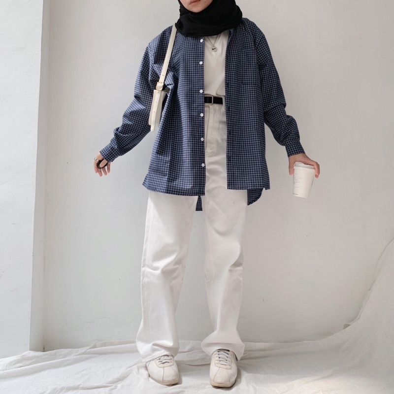 Alesha navy square oversized shirt MARVSHE