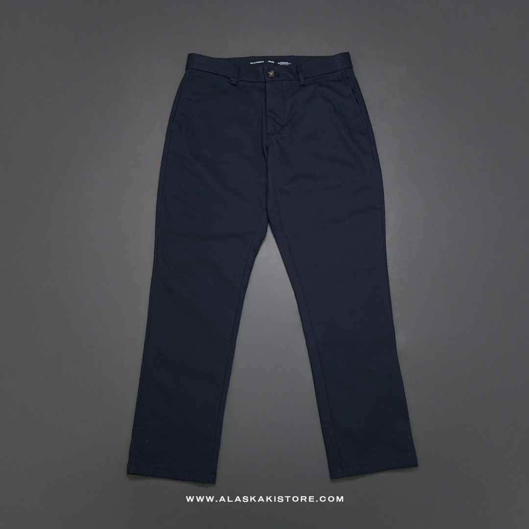 Straight Fit Chino Pants Navy ON5077