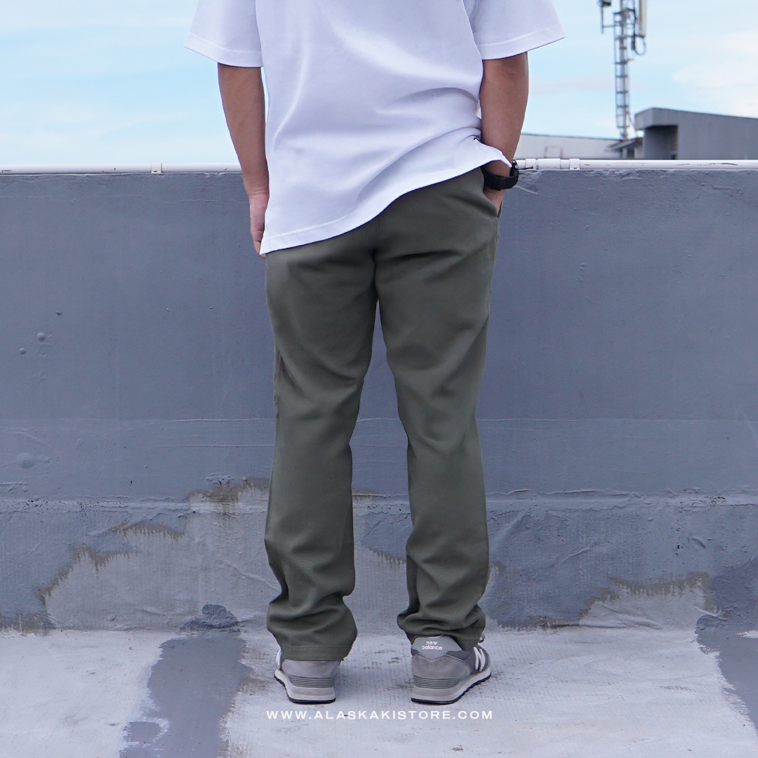 Straight Fit Linen Pants Olive ON5101