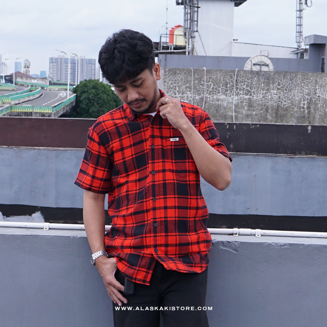 Short Sleeve Plaid Shirt Red WR2002