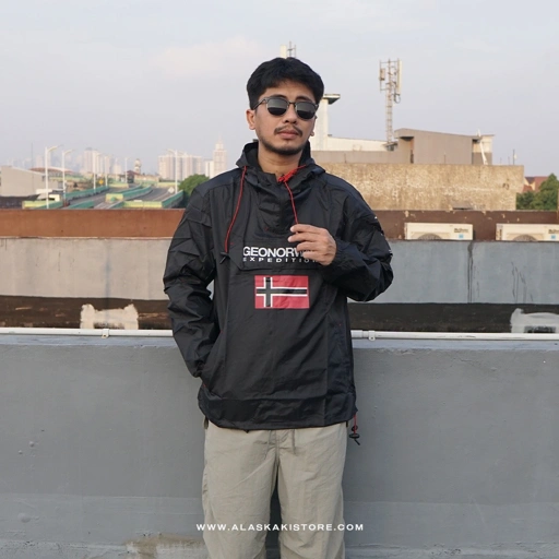 Image of Windbreaker Jacket Black GN1007