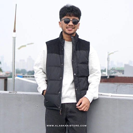 Image of Puffer Vest Jacket Black GF1004