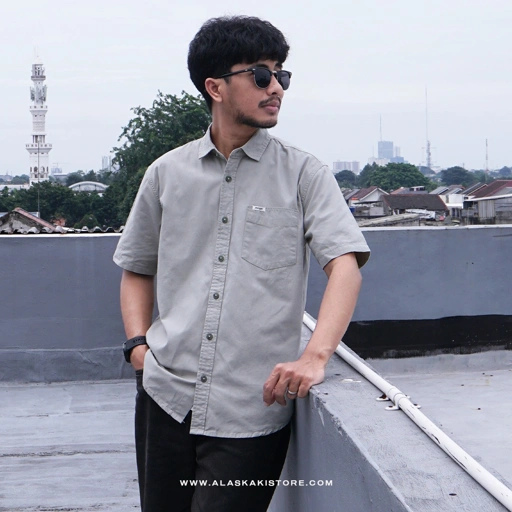 Image of Regular Short Sleeve Shirt Sage WR2017