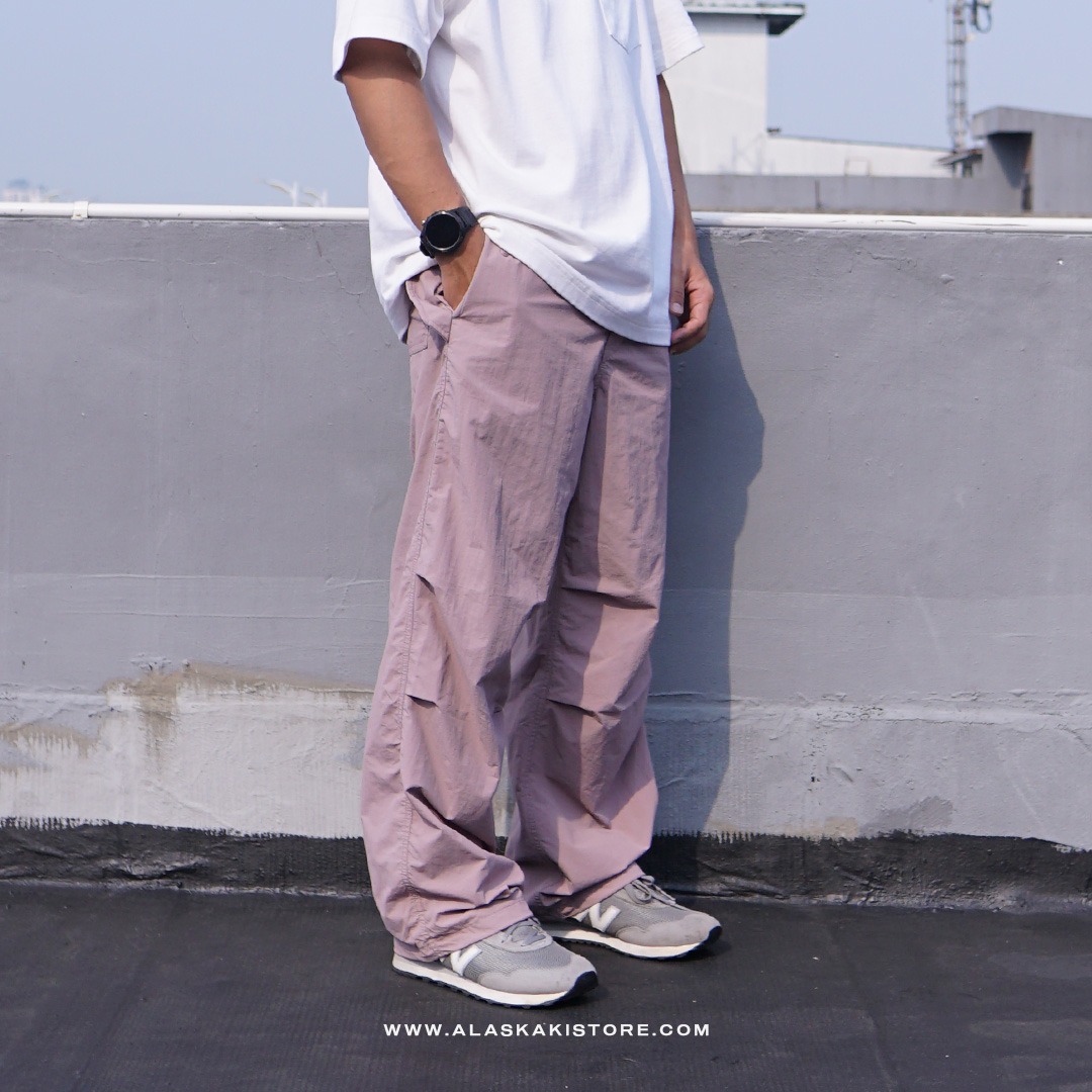 Loose Fit Parachute Pants Soft Lilac GU5034
