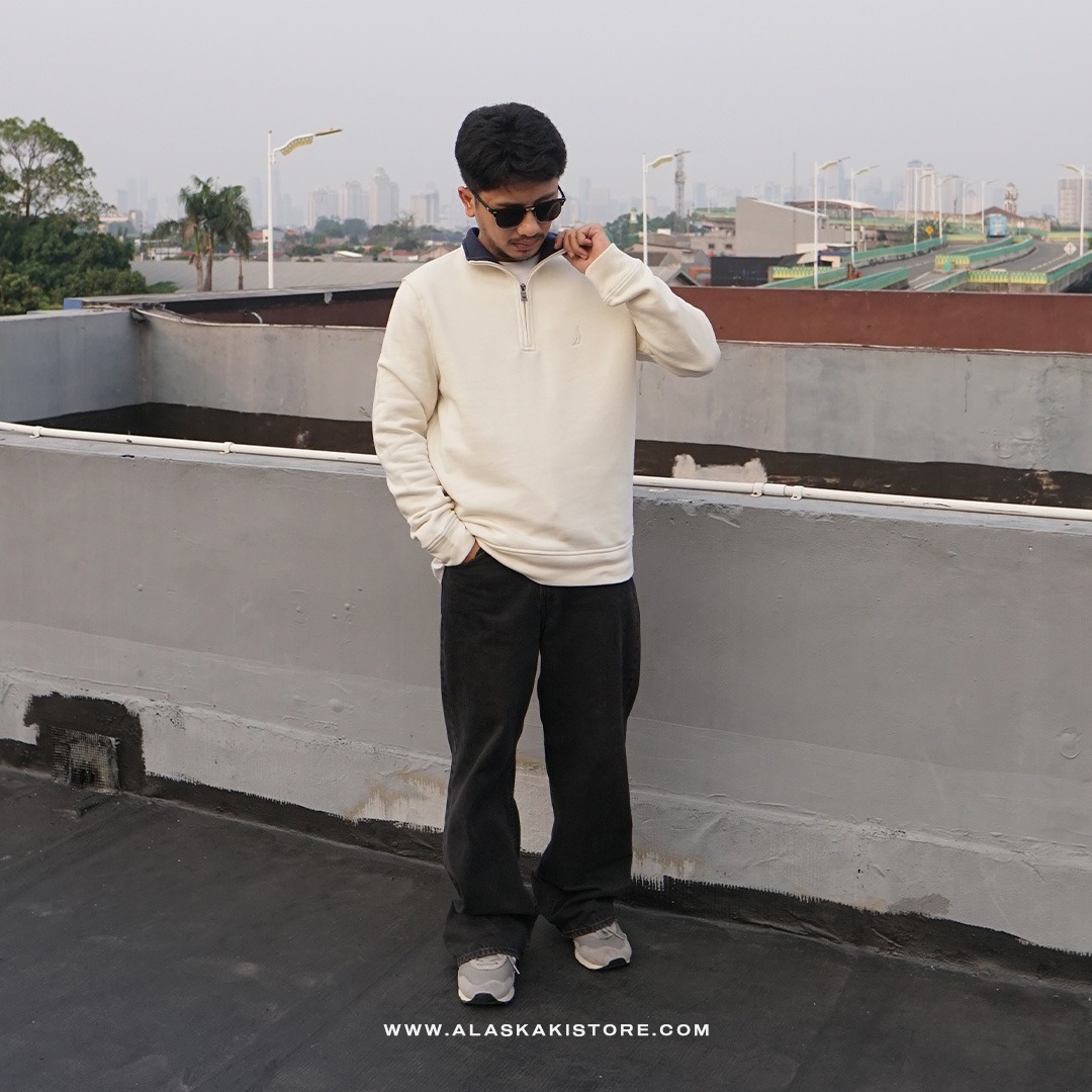Half Zip Sweatshirt Beige NC1008