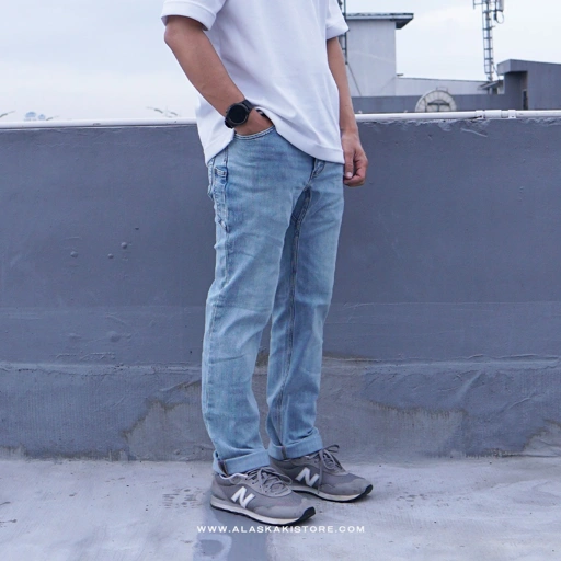 Image of Slim Fit Denim  Trousers Light Washed DL5023